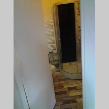 Elbeuf etg1 droite Sweet Home Netflix wifi Extérieur photo