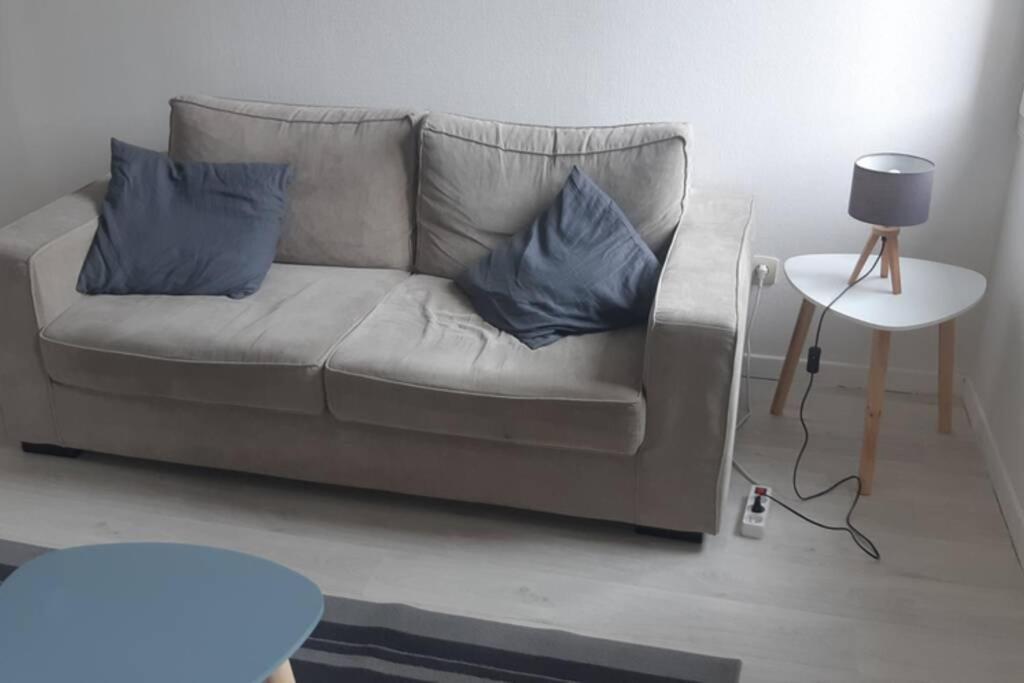Elbeuf etg1 droite Sweet Home Netflix wifi Extérieur photo